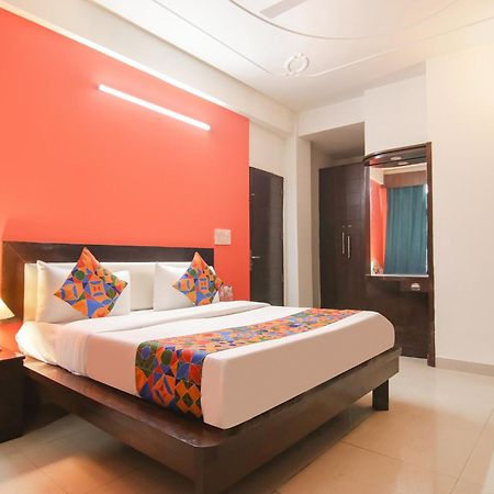 Fabhotel The Lavish Villa Badshahpur Esterno foto