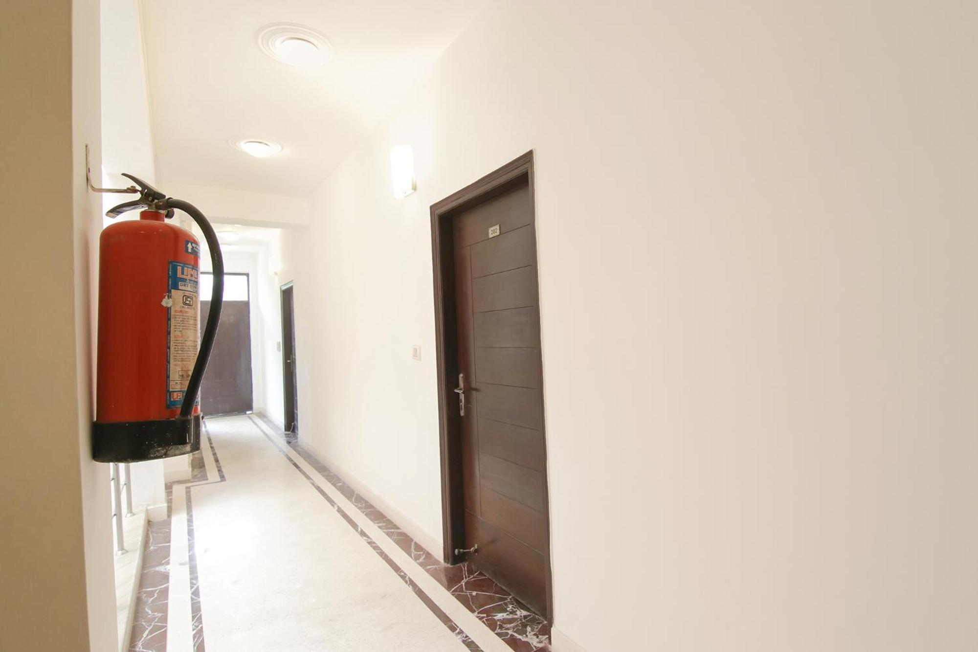 Fabhotel The Lavish Villa Badshahpur Esterno foto