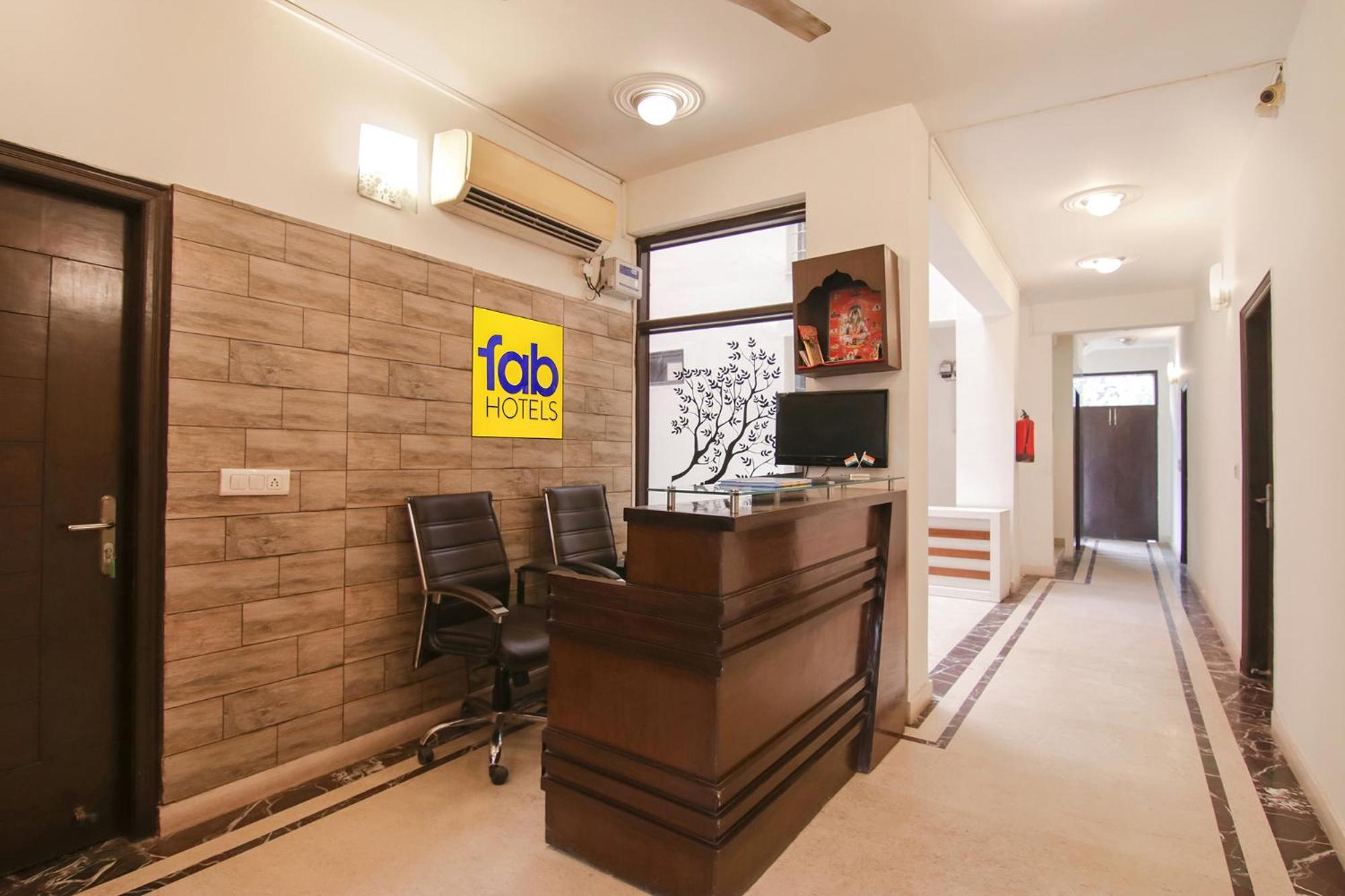 Fabhotel The Lavish Villa Badshahpur Esterno foto